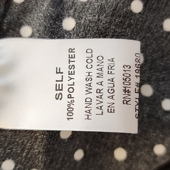 NEW Andree by Unit Silky Polka Dot Faux Wrap Deep V Neck 1/2 Sleeves Preppy - Picture 3 of 16